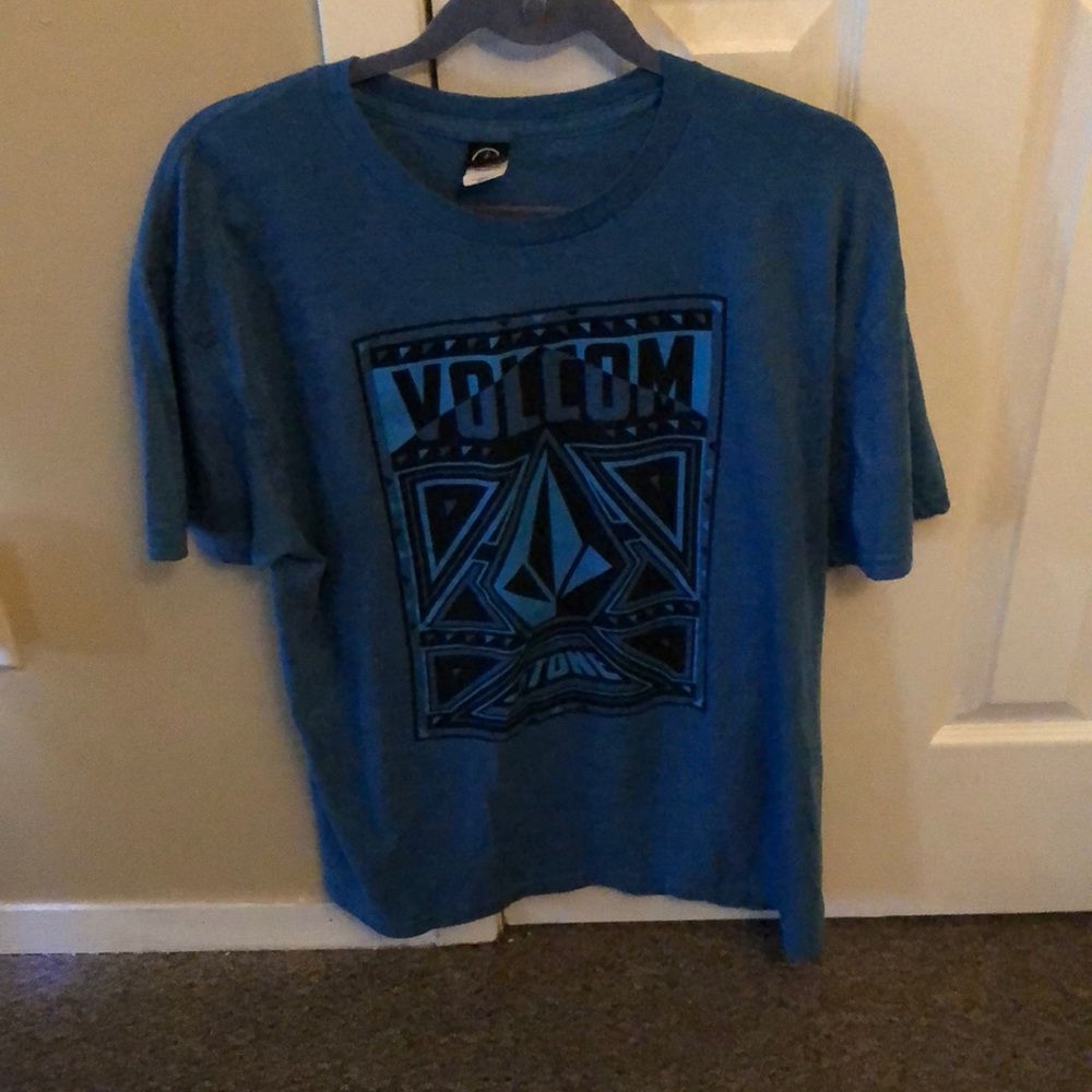 Volcom T Shirt